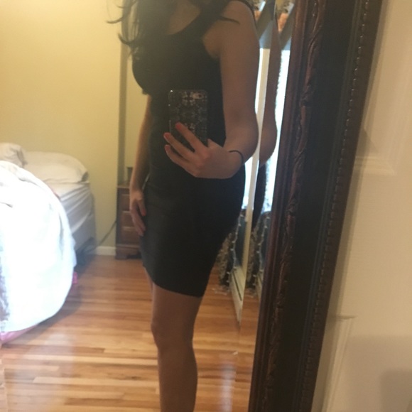 BCBG bodycon dress - Picture 4 of 5